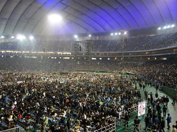 深セン湾 コンサート会場.jpg