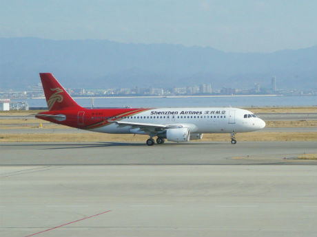 深セン航空.jpg